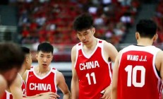 开云体育在线-安徽男篮实力强劲，轻松获得比赛胜利