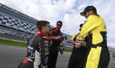 开云体育官方网站-阿斯顿马丁力克红牛车队，佩雷兹刷新纪录的简单介绍