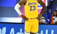 开云体育中国-湖人队外线得分火力全开，刷新赛季记录