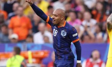 开云体育下载-罗马尼亚队晋级欧锦赛强，实现小组出线