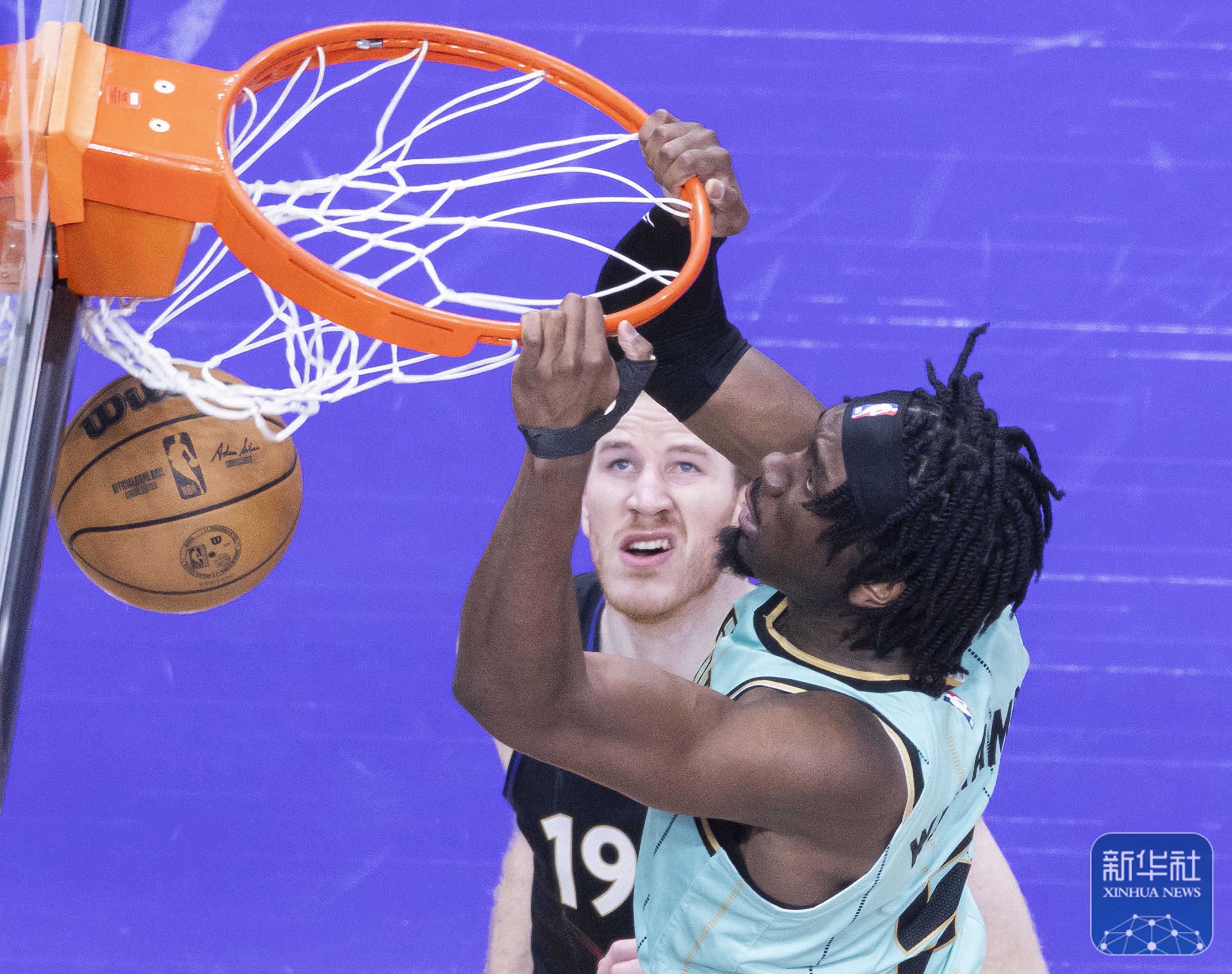 猛龙横扫魔术晋级东部决赛