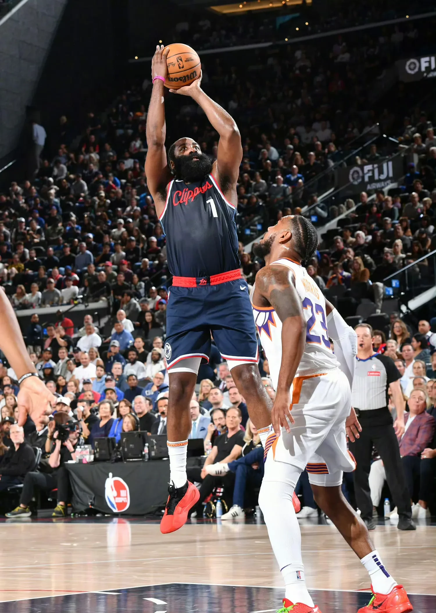 火箭胜湖人，哈登砍下50分