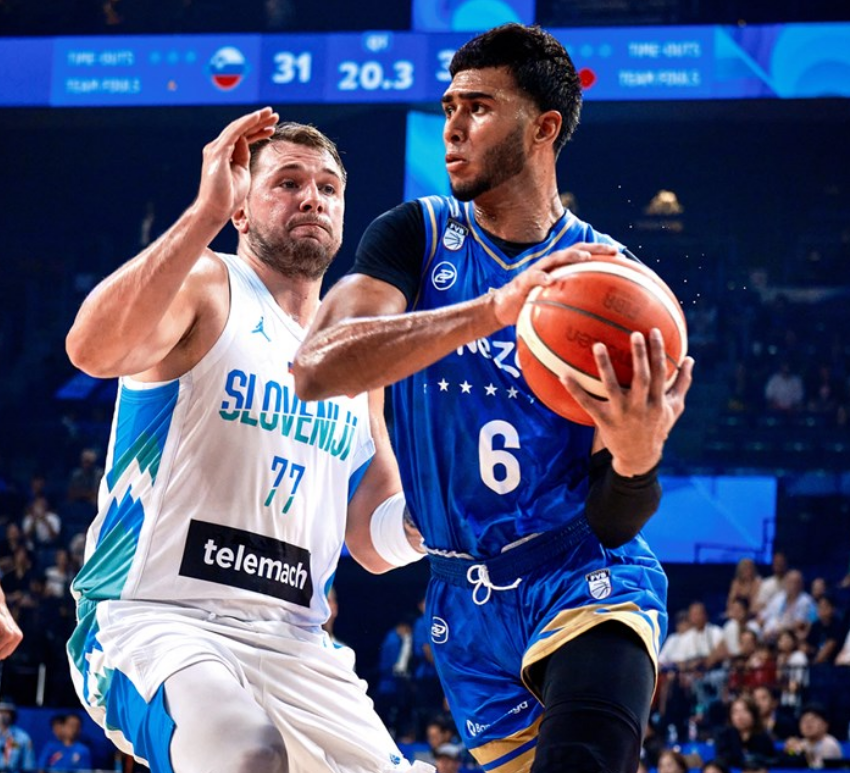 委内瑞拉篮球超级联赛半决赛，实力悬殊