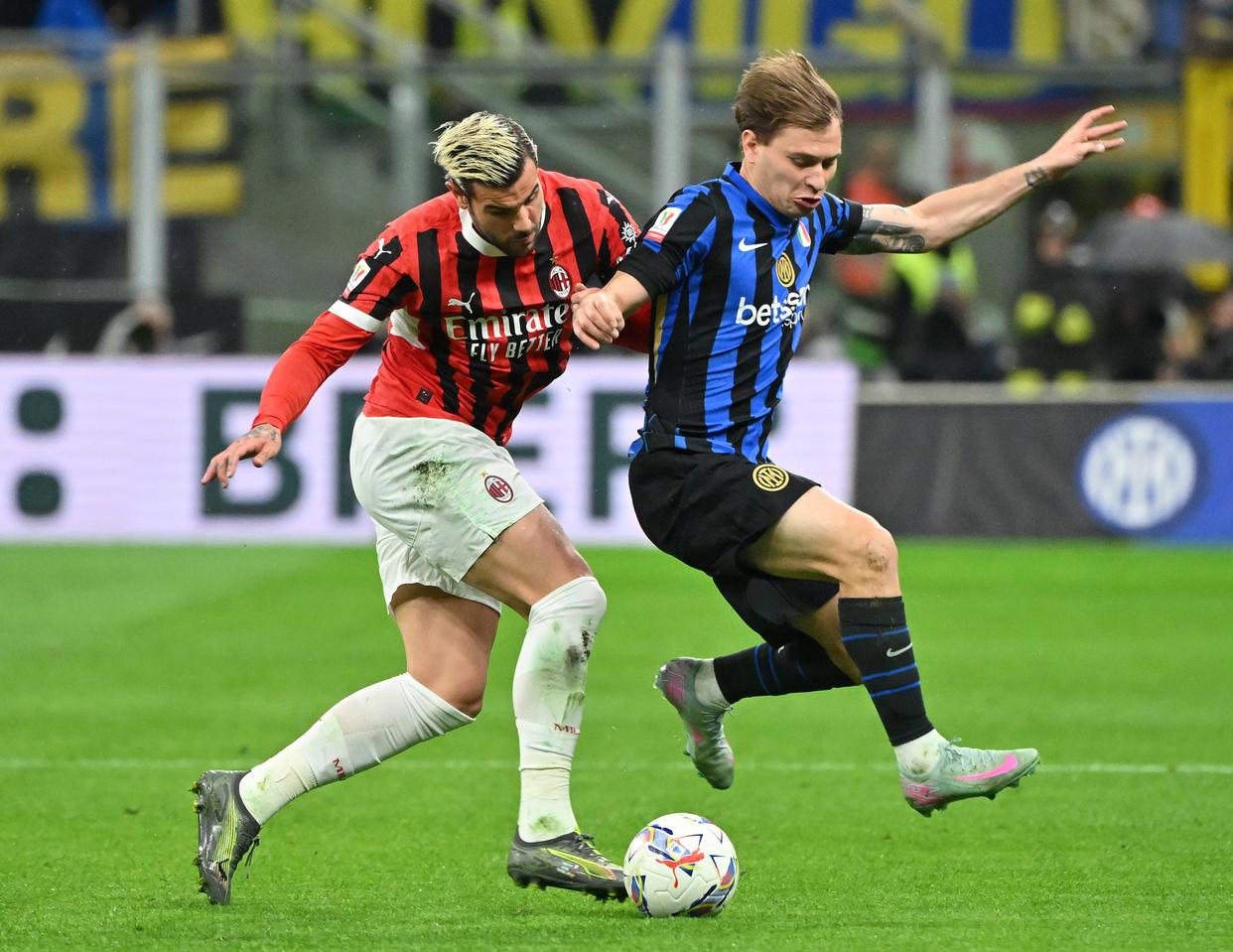 意大利队险胜对手，晋级之路崎岖