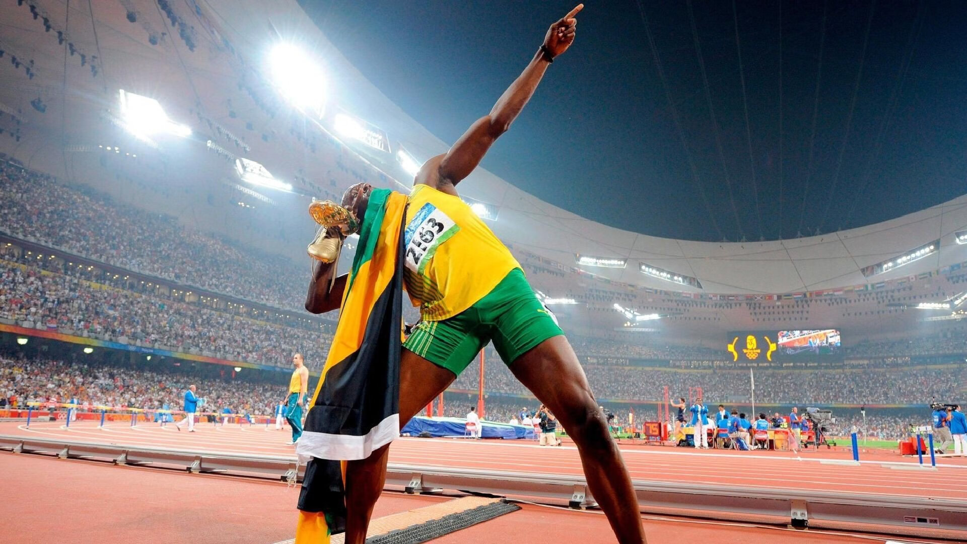 罚球线，一位足球运动员的NBA救赎